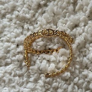 CD Hoop Braided Earrings Gold
